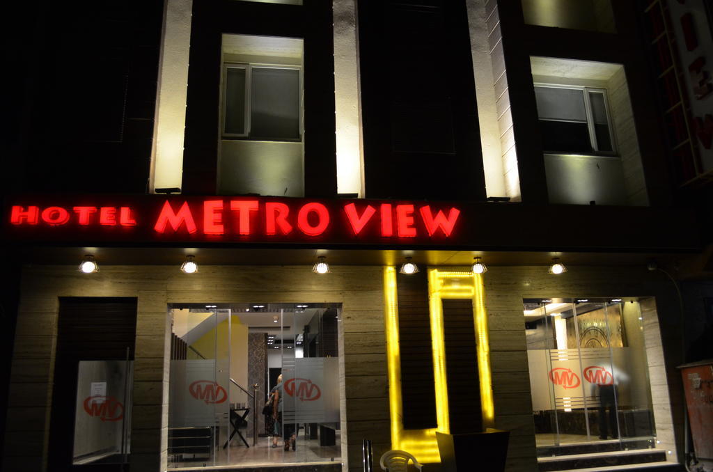 Hotel Metro View Delhi  Buitenkant foto